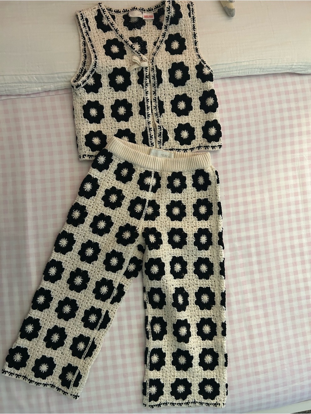 Zara Cream and Black Crochet Kids Matching Set - Vest & Pants